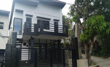 4 Bedroom House & Lot In Monterey Hills Phase 1 Marikina For Sale | Fretrato ID: RC402
