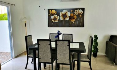 CASA AMUEBLADA EN RENTA EN PLAYA DEL CARMEN, QUINTANA ROO, JARDINES DE MAYAKOBA, OPORTUNIDAD!!!