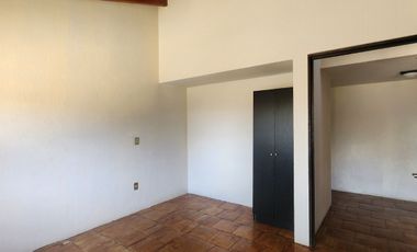 Casa en venta con alberca en Ixtapan de la Sal en Residencial Cipres
