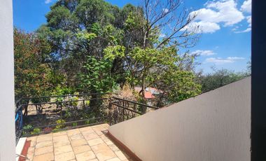 Casa en venta con alberca en Ixtapan de la Sal en Residencial Cipres