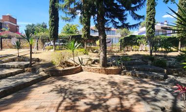 Casa en venta con alberca en Ixtapan de la Sal en Residencial Cipres