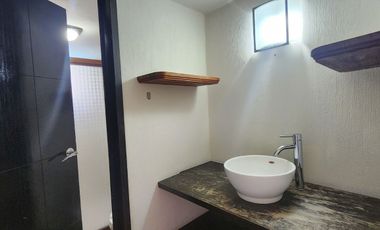 Casa en venta con alberca en Ixtapan de la Sal en Residencial Cipres