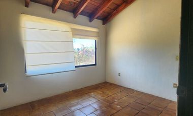 Casa en venta con alberca en Ixtapan de la Sal en Residencial Cipres