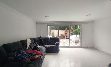 15A37 Casa en venta en el sector Castropol