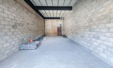 Renta de Locales Libremiento Norponiente Sonterra en Querétaro.