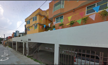 CASA de garantía hipotecaria en C. Cerro de la Bufa 234, Hab los Pirules, 54040 Tlalnepantla, Méx.