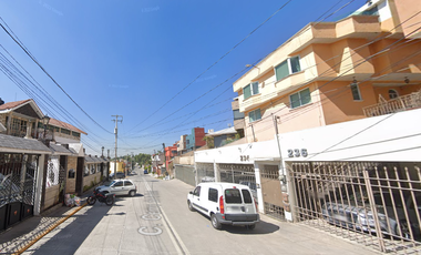 CASA de garantía hipotecaria en C. Cerro de la Bufa 234, Hab los Pirules, 54040 Tlalnepantla, Méx.