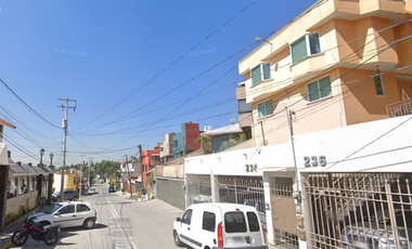 CASA de garantía hipotecaria en C. Cerro de la Bufa 234, Hab los Pirules, 54040 Tlalnepantla, Méx.