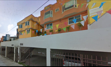 CASA de garantía hipotecaria en C. Cerro de la Bufa 234, Hab los Pirules, 54040 Tlalnepantla, Méx.