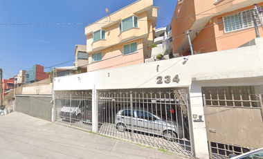 CASA de garantía hipotecaria en C. Cerro de la Bufa 234, Hab los Pirules, 54040 Tlalnepantla, Méx.