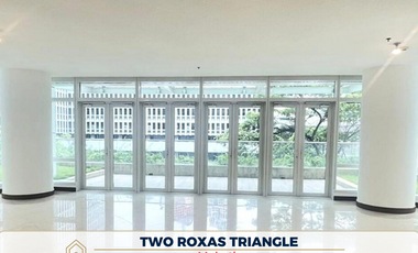 For Sale: Special 3 Bedroom Garden Unit that features Indoor and Outdoor Living in Two Roxas Triangle, Makati 🏢