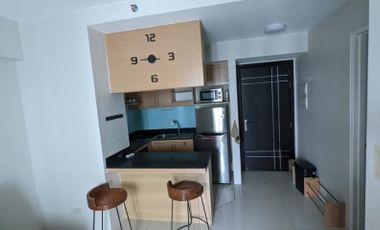 1-Bedroom Condo Unit in Bay Garden Club and Residences, Pasay City FOR SALE