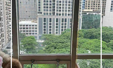 3BR Unit Facing the Park For Sale in  Three Salcedo Place, Makati