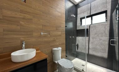 CASA EN VENTA EN LOMAS DE COCOYOC