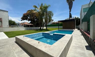CASA EN VENTA EN LOMAS DE COCOYOC