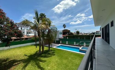 CASA EN VENTA EN LOMAS DE COCOYOC