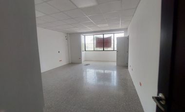 Kennedy Norte, Se renta excelente Casa 3 dormitorios