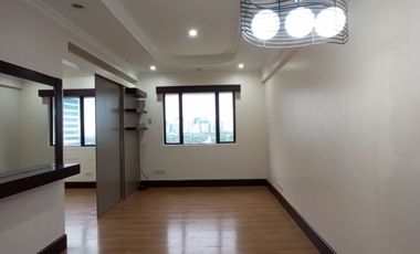Affordable Improved Studio Bare Condo For Lease at Eastwood Excelsior QC