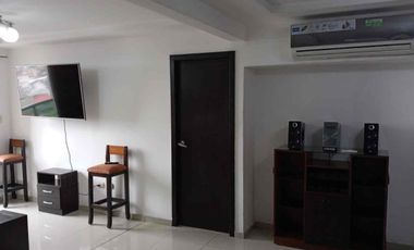 Alquilo ¡Amplio y cómodo departamento con Doble Parqueo en La Vista Towers