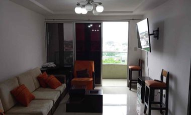 Alquilo ¡Amplio y cómodo departamento con Doble Parqueo en La Vista Towers