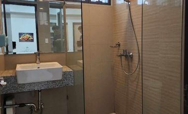 Discover Urban Luxury at BGC: The Florence McKinley, Taguig