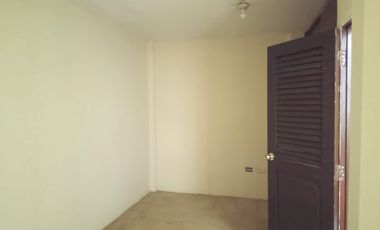 Casa rentera de venta en Sauces 5, 3 departamentos y 1 local.