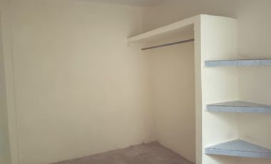 Casa rentera de venta en Sauces 5, 3 departamentos y 1 local.