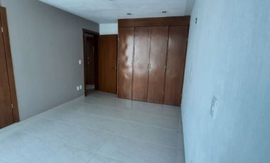 EDIFICIO EN VENTA EN ZAPOPAN LUJOSO 3 DEPARTAMENTOS, UN LOFT POR PISO Y UNA OFICINA