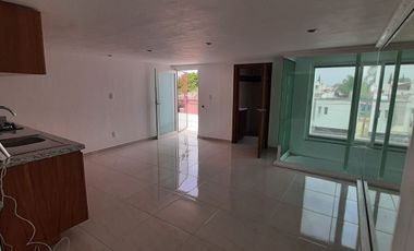 EDIFICIO EN VENTA EN ZAPOPAN LUJOSO 3 DEPARTAMENTOS, UN LOFT POR PISO Y UNA OFICINA