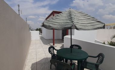 EDIFICIO EN VENTA EN ZAPOPAN LUJOSO 3 DEPARTAMENTOS, UN LOFT POR PISO Y UNA OFICINA