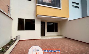 Moderna vivienda de venta, Sector Ricaurte Molinopamba C1246