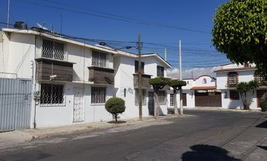 EN RENTA BONITO DEPARTAMENTO TIPO DUPLEX A 5 MINUTOS DE GALERIAS SERDAN PUEBLA.