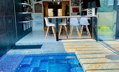 Casa en venta en Bosque esmeralda, Impecable, con alberca