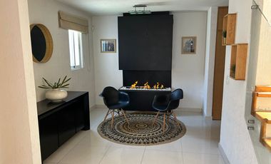 Casa en venta en Bosque esmeralda, Impecable, con alberca