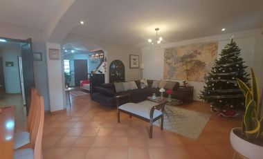 Samborondon, Renta de linda casa 3 dormitorios amoblada