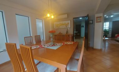 Samborondon, Renta de linda casa 3 dormitorios amoblada