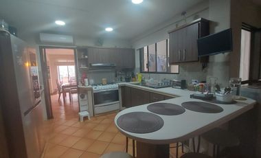 Samborondon, Renta de linda casa 3 dormitorios amoblada