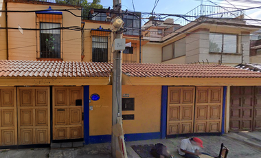 Esplendor Colonial: Casa Cerrada con Roof Garden en Álvaro Obregón CDMX