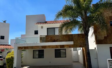 Casa en Renta Privada Murano Juriquilla Querétaro