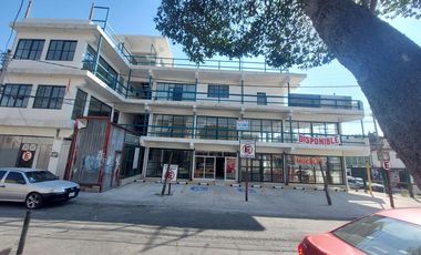 VENDO MINI PLAZA COMERCIAL TRES NIVELES PARA RENTAR LOCALES