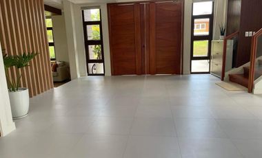 FOR SALE - House and Lot in Anvaya Cove,