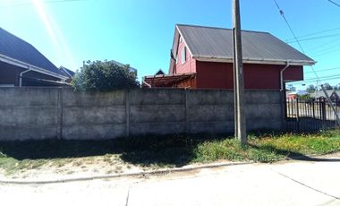 Los Torreones, casa esquina  $ 125.000.000.
