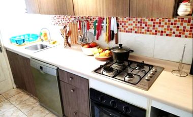 Los Torreones, casa esquina  $ 125.000.000.