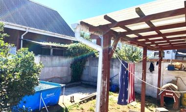 Los Torreones, casa esquina  $ 125.000.000.
