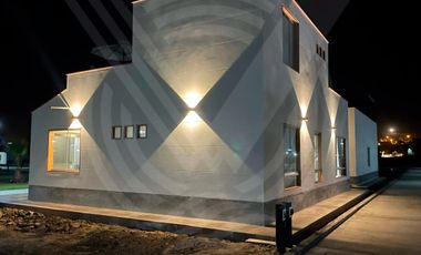 DE ESTRENO: CASA AMOBLADA EN CONDOMINIO DE CHOCAYA KM 92.5 (Campo y playa)