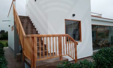 DE ESTRENO: CASA AMOBLADA EN CONDOMINIO DE CHOCAYA KM 92.5 (Campo y playa)