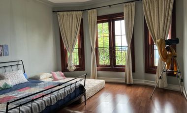 Rumah Villa Mewah Kawasan Wisata Tawangmangu