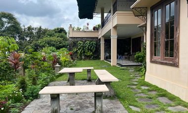 Rumah Villa Mewah Kawasan Wisata Tawangmangu