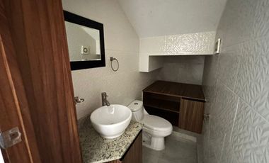 SE RENTA CASA ARGENTA RESIDENCIAL ZONA SAN ISIDRO $25,000.00