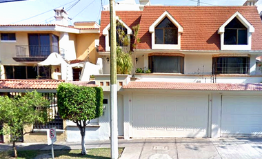 Se vende casa en Guadalajara